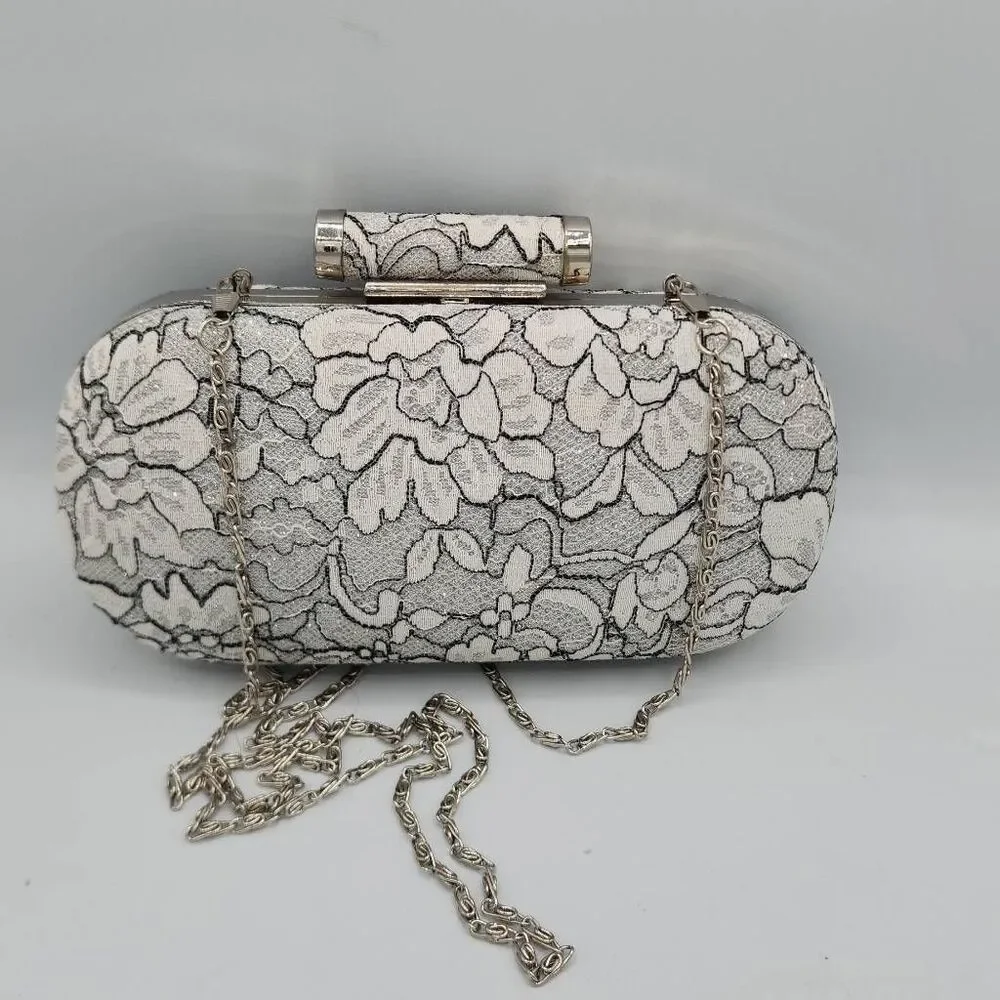 ELegant silver floral lace evening clutch